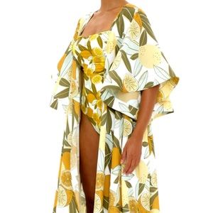 ANDREA IYAMAH SARINA ROBE